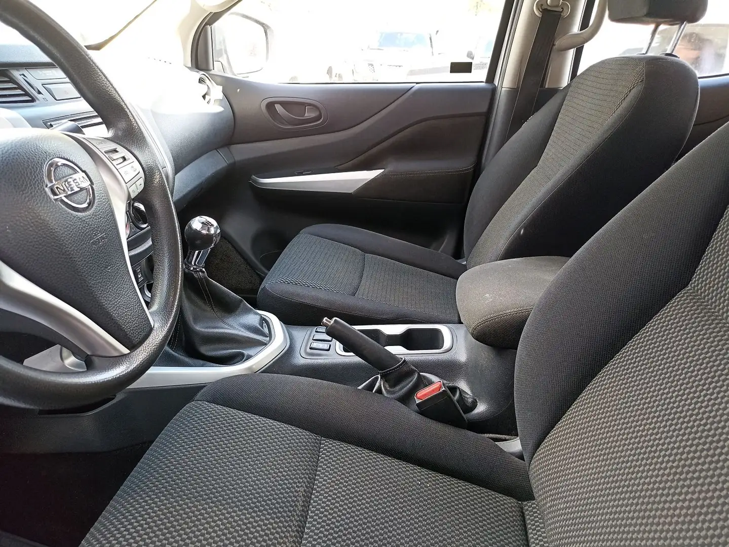 Nissan Navara 2.3 DCI 160CH DOUBLE-CAB ACENTA 2018 - 2