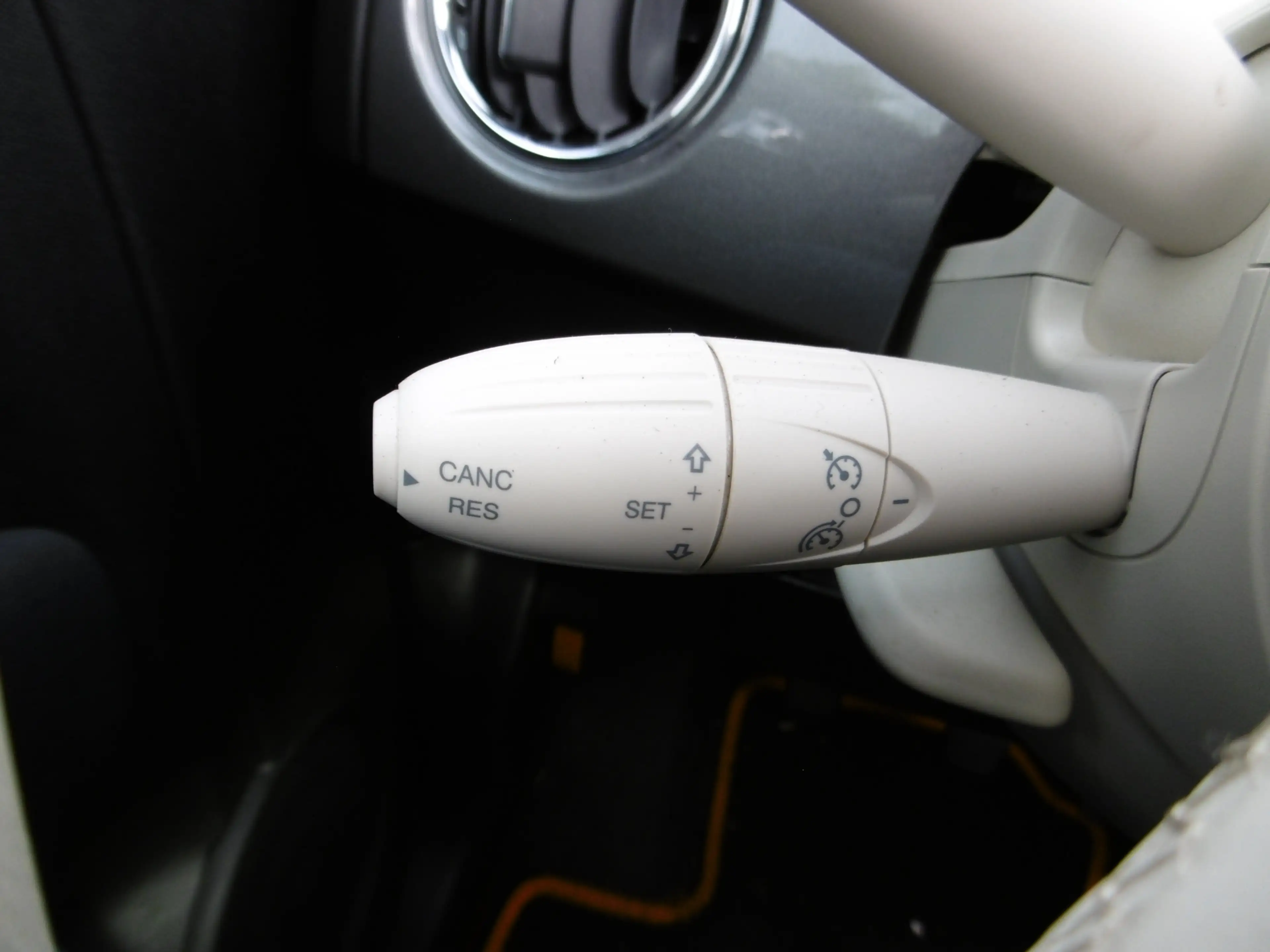 Fiat 500C Lounge Klimaaut. Allwetter Tempomat PDC — photo 10