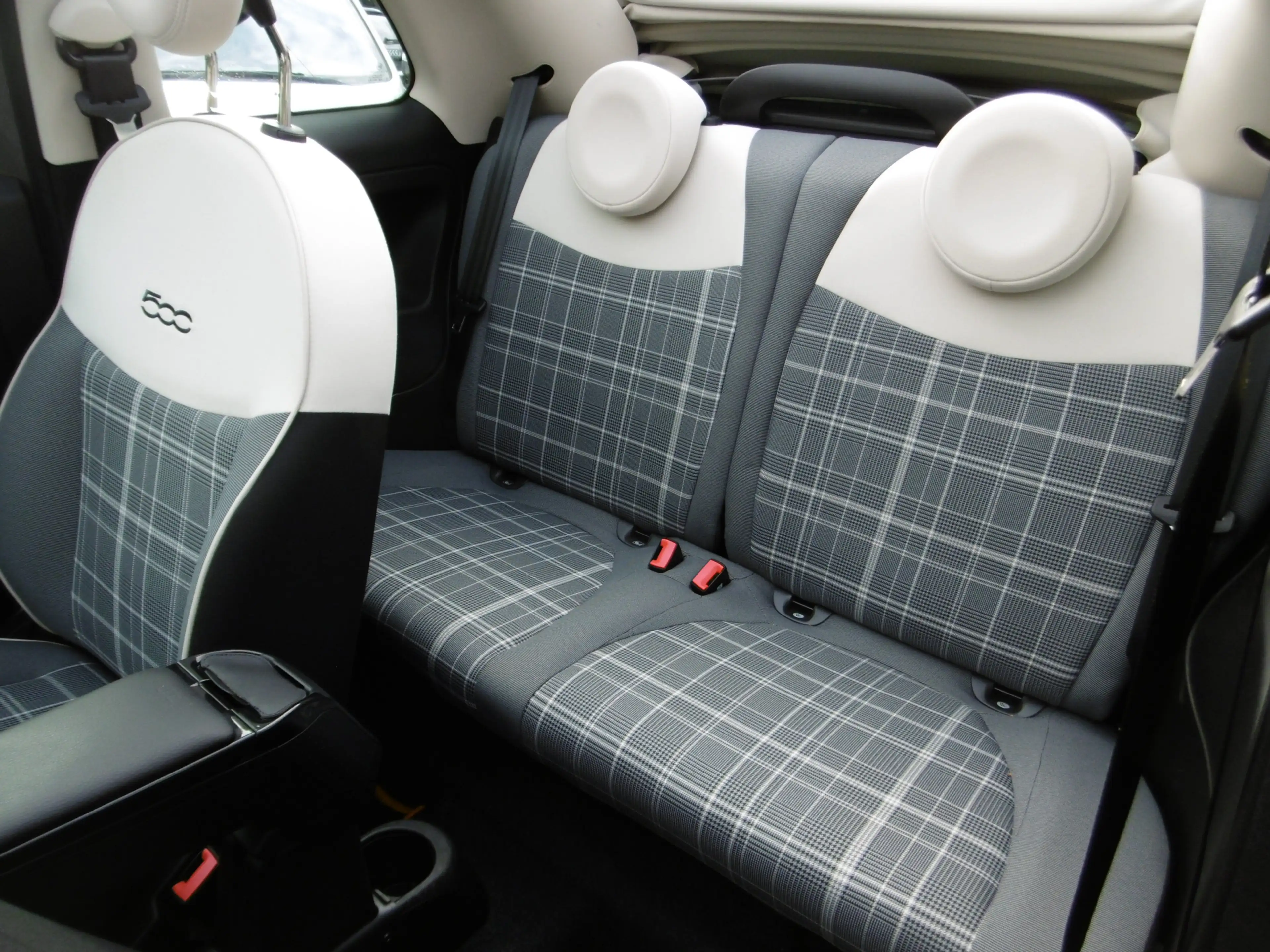Fiat 500C Lounge Klimaaut. Allwetter Tempomat PDC — photo 8