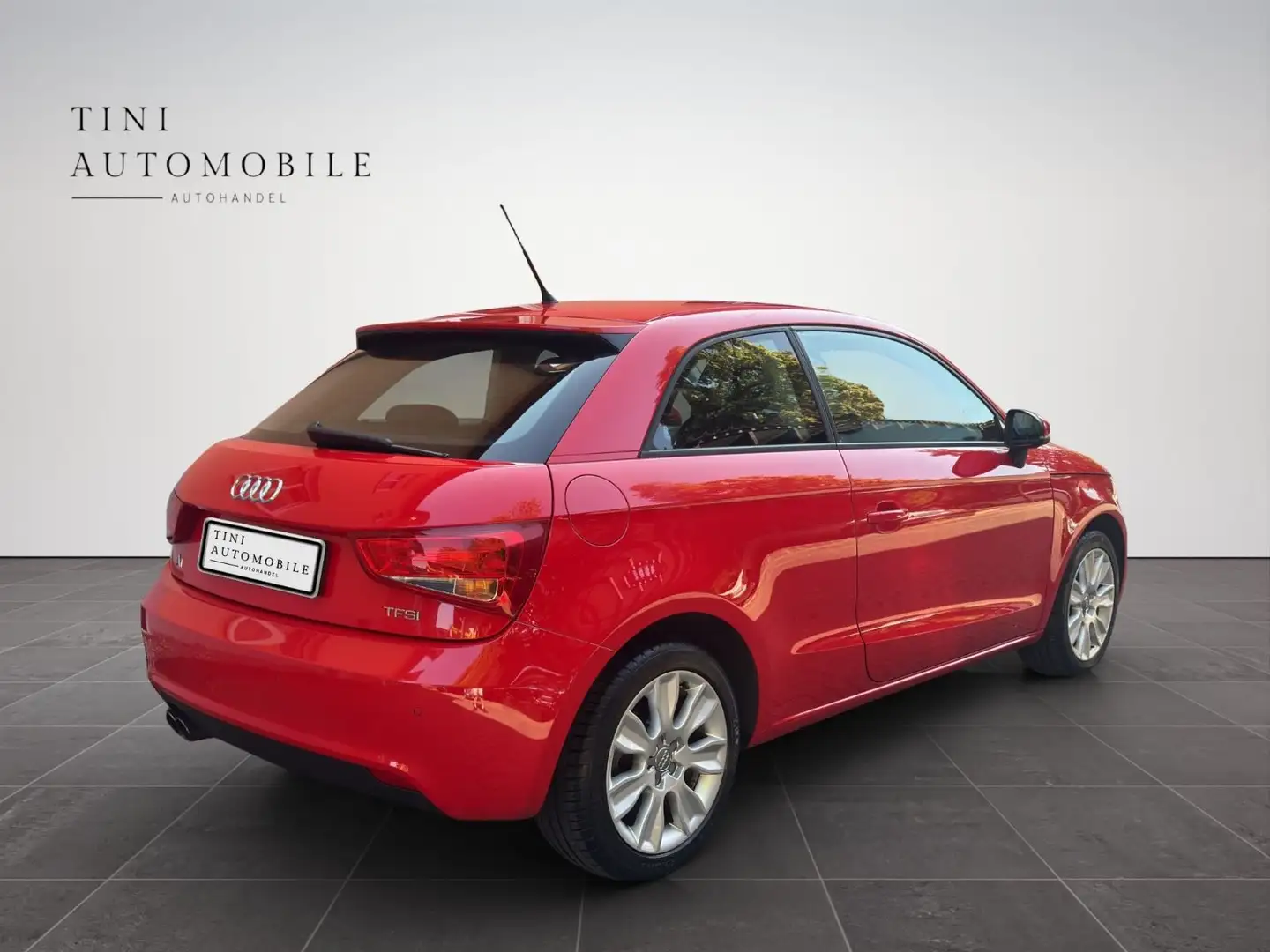 Audi A1 ambition*Automatik*Chekheft*Tüv-Neu*8-Fach* Rot - 2