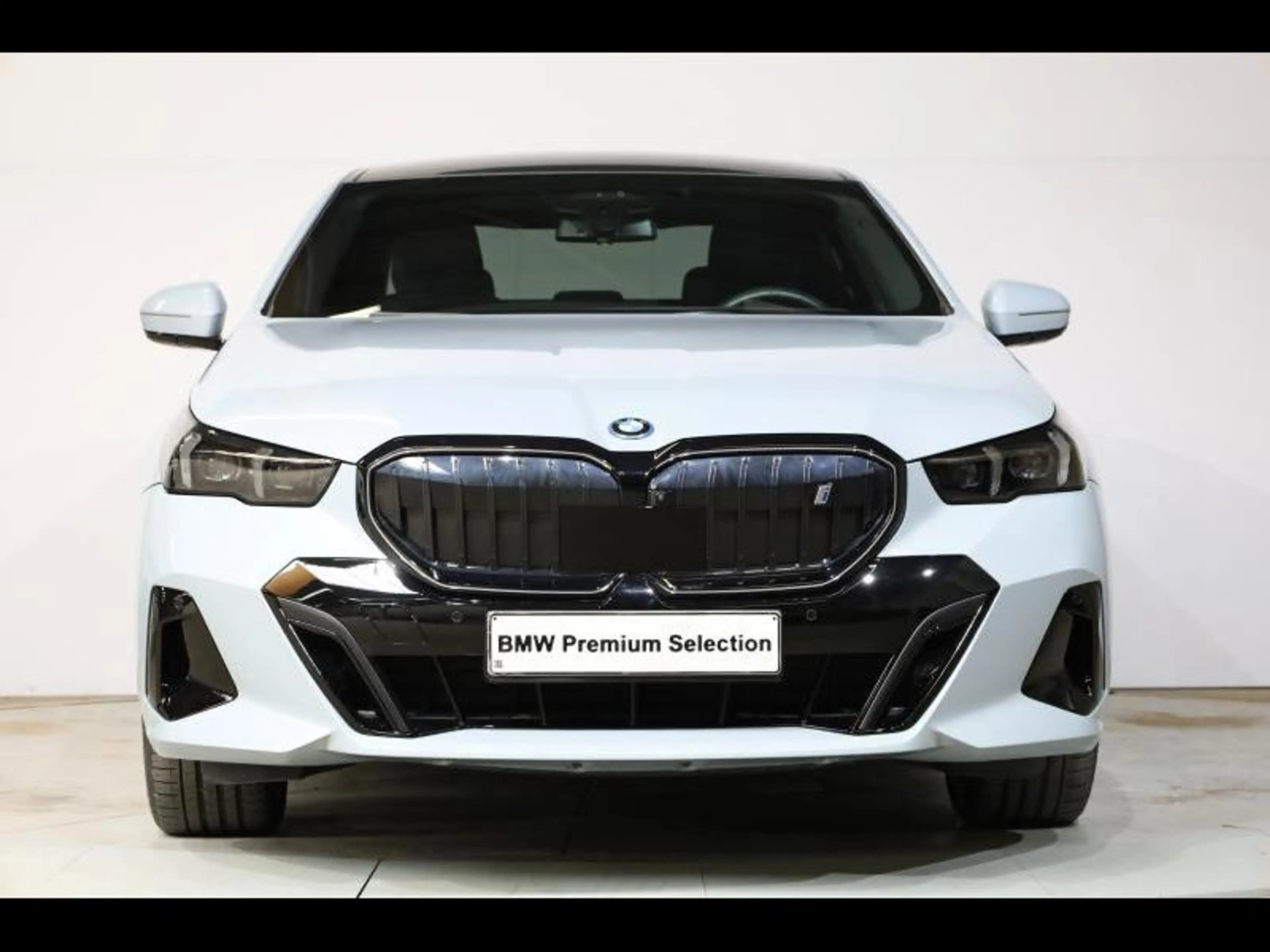 BMW i5 eDrive40 Berline Kit M Sport — photo 2