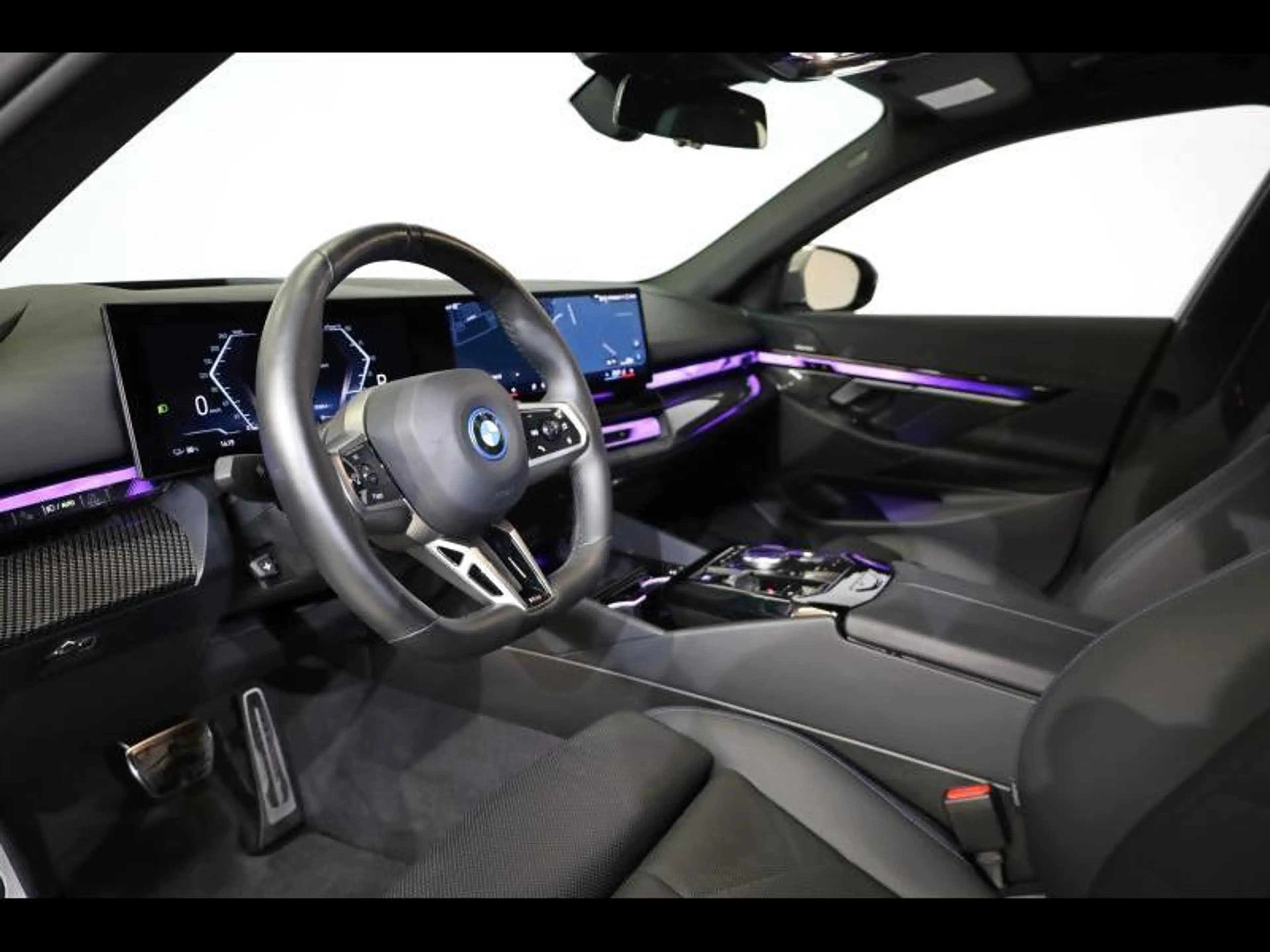 BMW i5 eDrive40 Berline Kit M Sport — photo 6