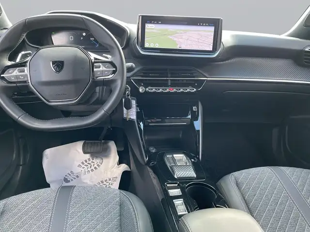 Peugeot 2008 view 10