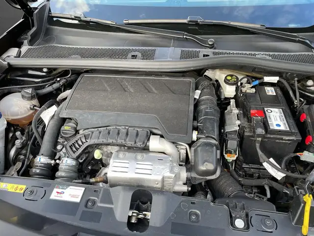 Peugeot 2008 view 5