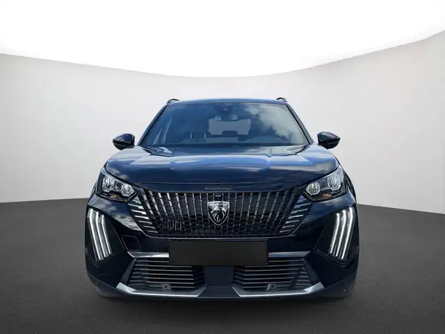 Peugeot 2008 view 2