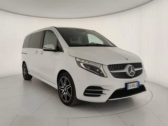 Mercedes-Benz V Compact 300 d Premium automatica
