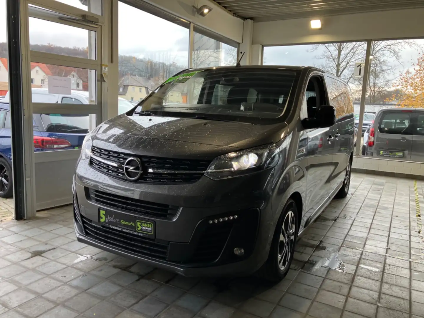 Opel Zafira Life 2.0D Navi,HeadUpDisplay,Sitzheizung Grau - 2