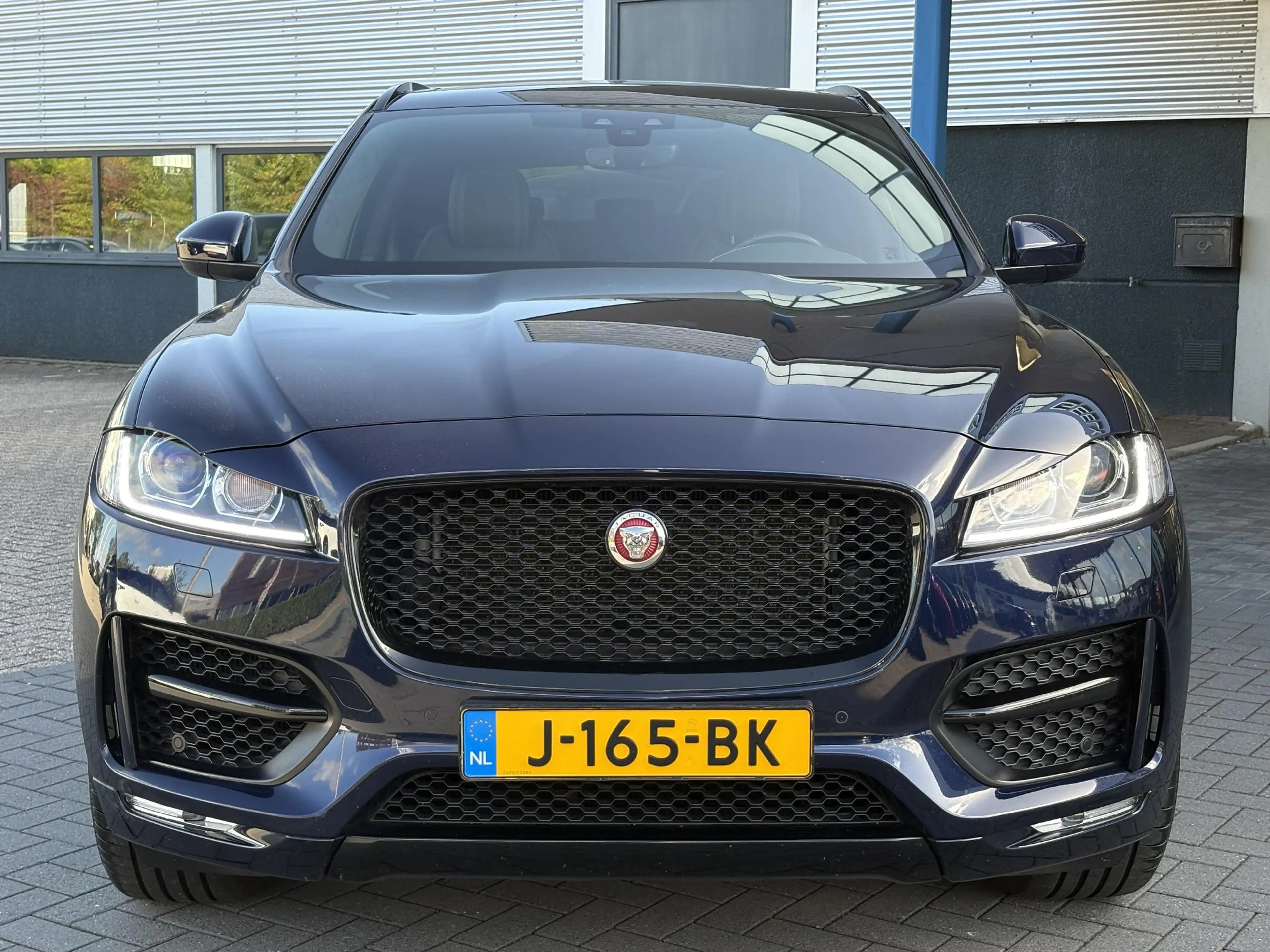 Jaguar F-Pace 2.0t AWD Prestige | Panoramadak | Meridian Audio | — photo 2