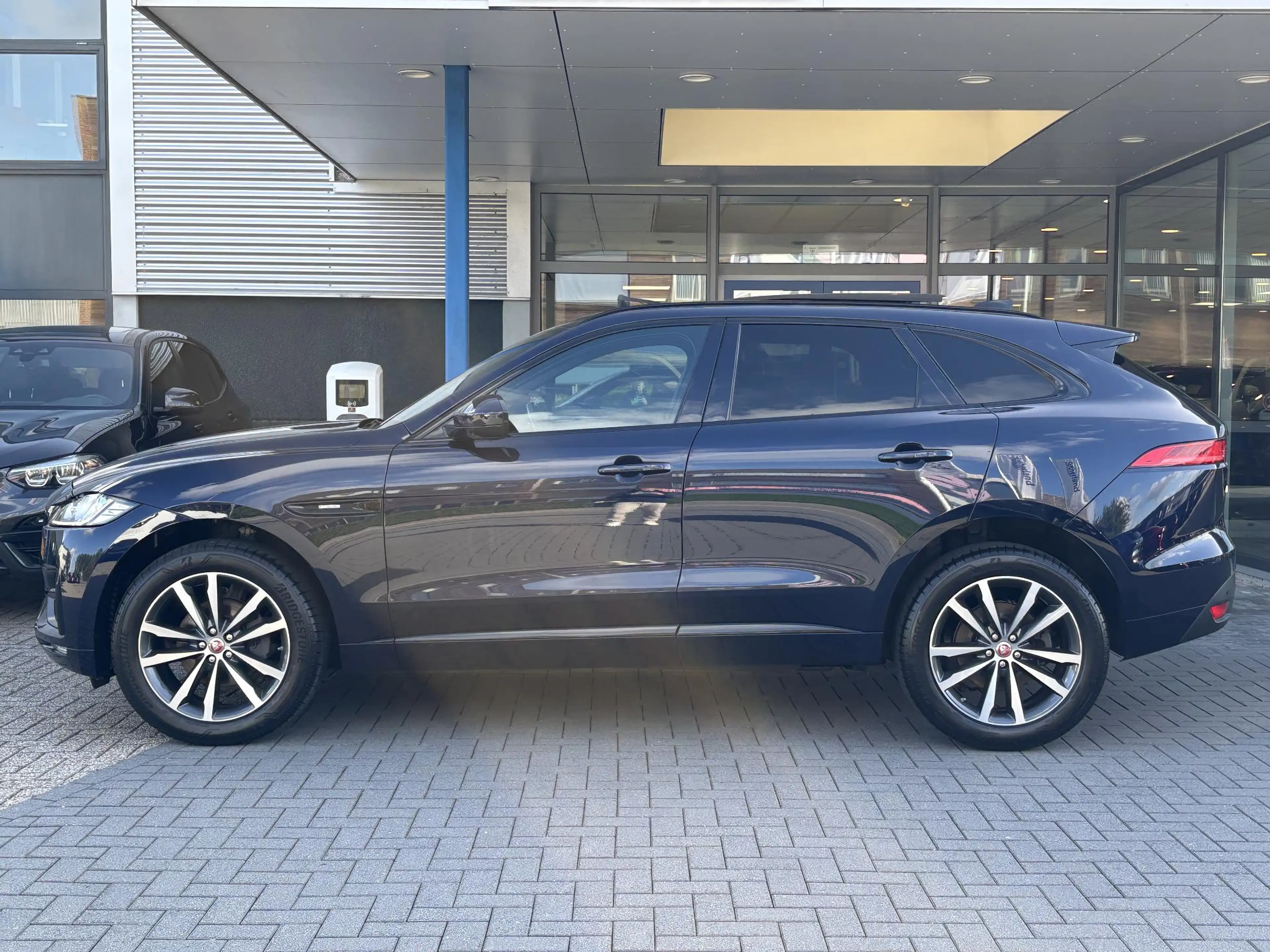 Jaguar F-Pace 2.0t AWD Prestige | Panoramadak | Meridian Audio | — photo 12