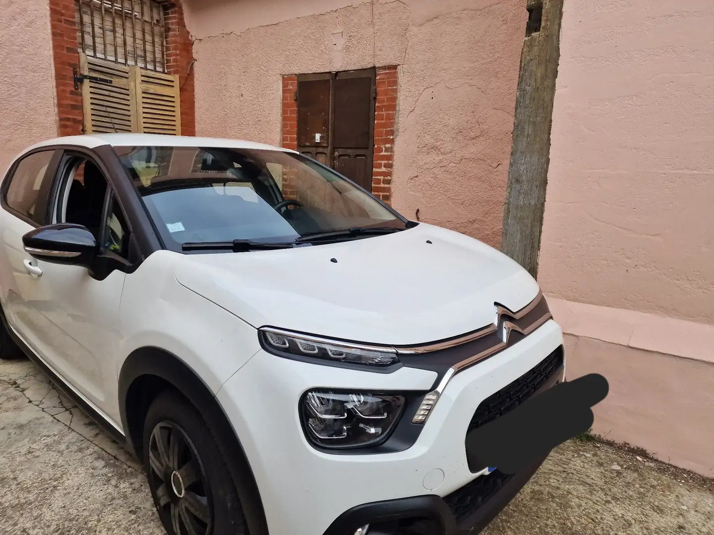 Citroen C3 PureTech 110 S&S BVM6 Shine - 2