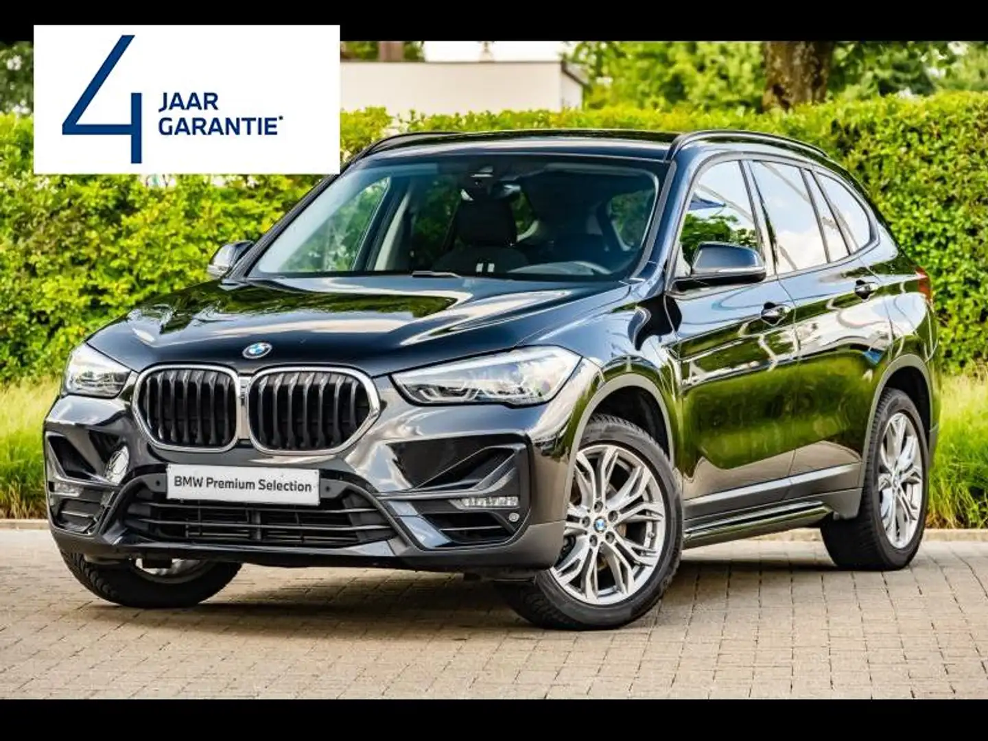 BMW X1 Sport Line Zwart - 1