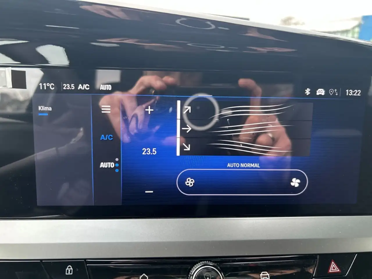 Opel Mokka Edition Digitales Cockpit LED Apple CarPlay Androi 14