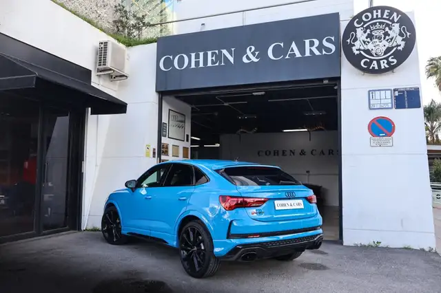 Audi Q3 view 15