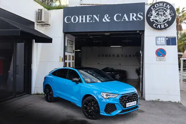 Audi Q3 view 4