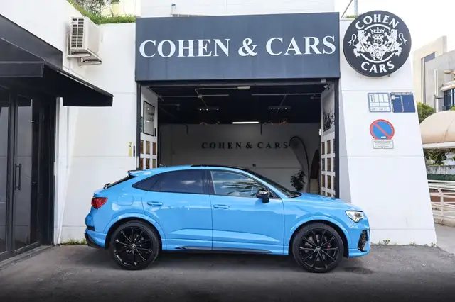 Audi Q3 view 5