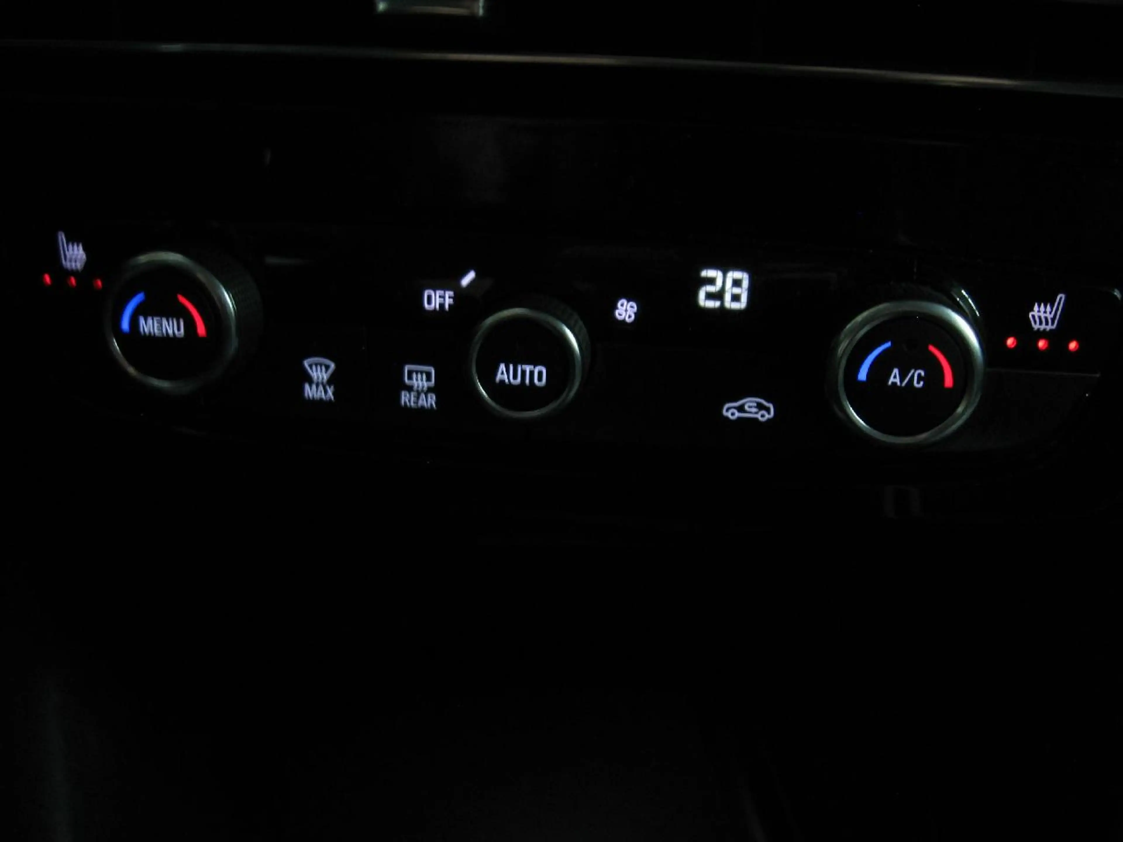 Opel Mokka Elegance — photo 13