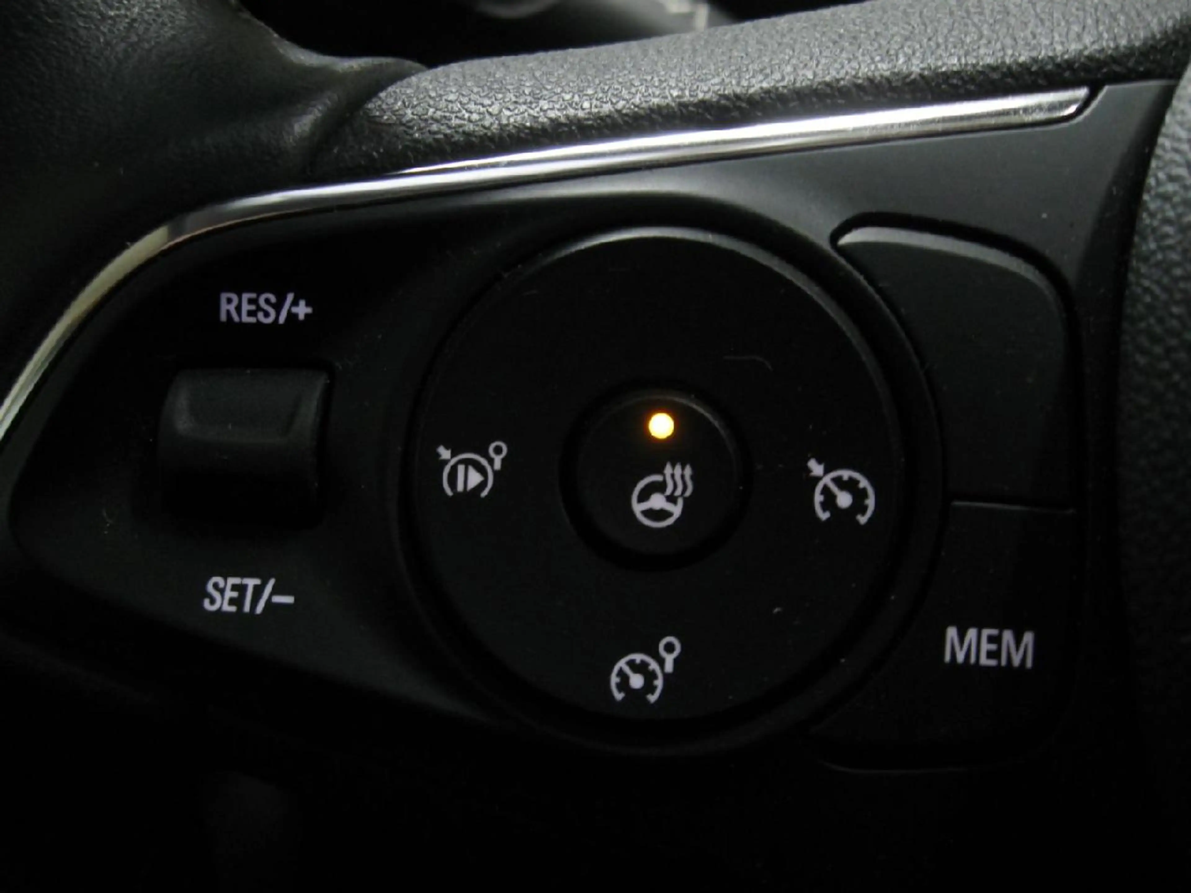 Opel Mokka Elegance — photo 10