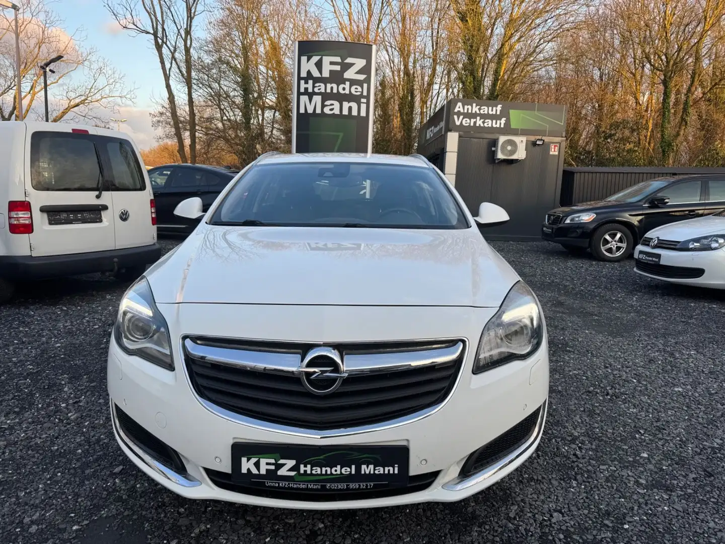 Opel Insignia A Sports Tourer Business Edition Blanc - 2