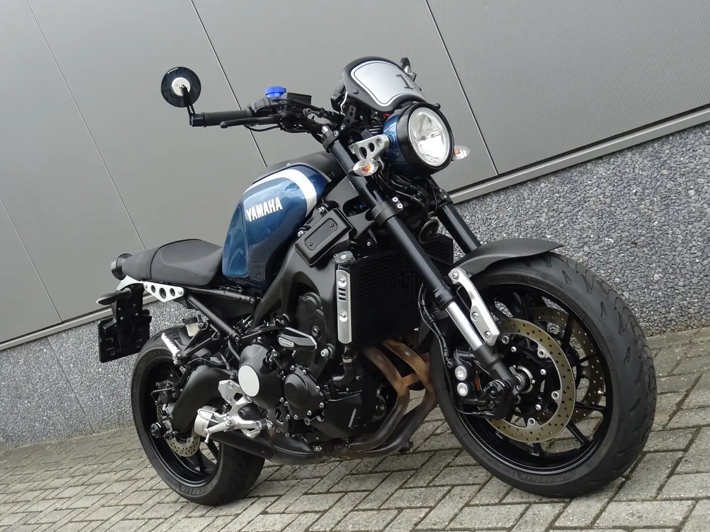 Yamaha XSR 900 ABS Blauw - 2
