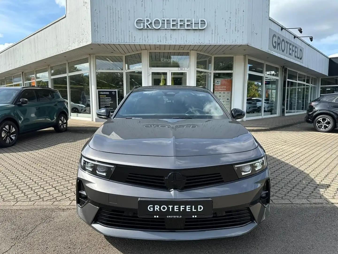 Opel Astra L Ultimate Automatik + Panoramadach+ Ahk Grau - 1