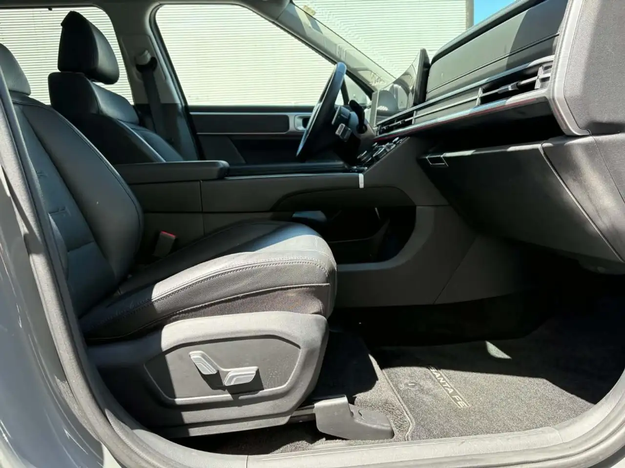 Hyundai SANTA FE снимка Hyundai SANTA FE