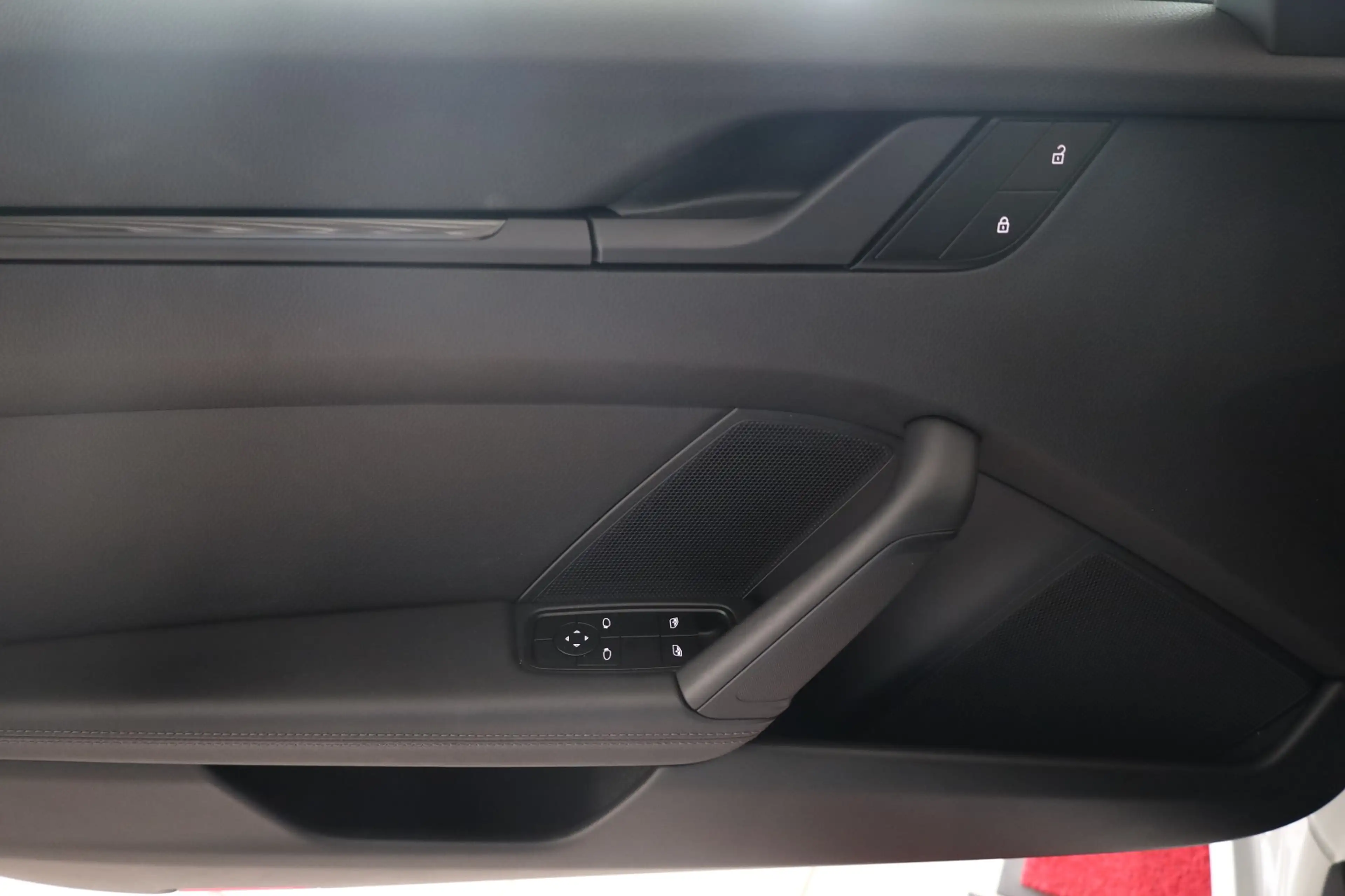 Porsche 992 911 Carrera T — photo 14