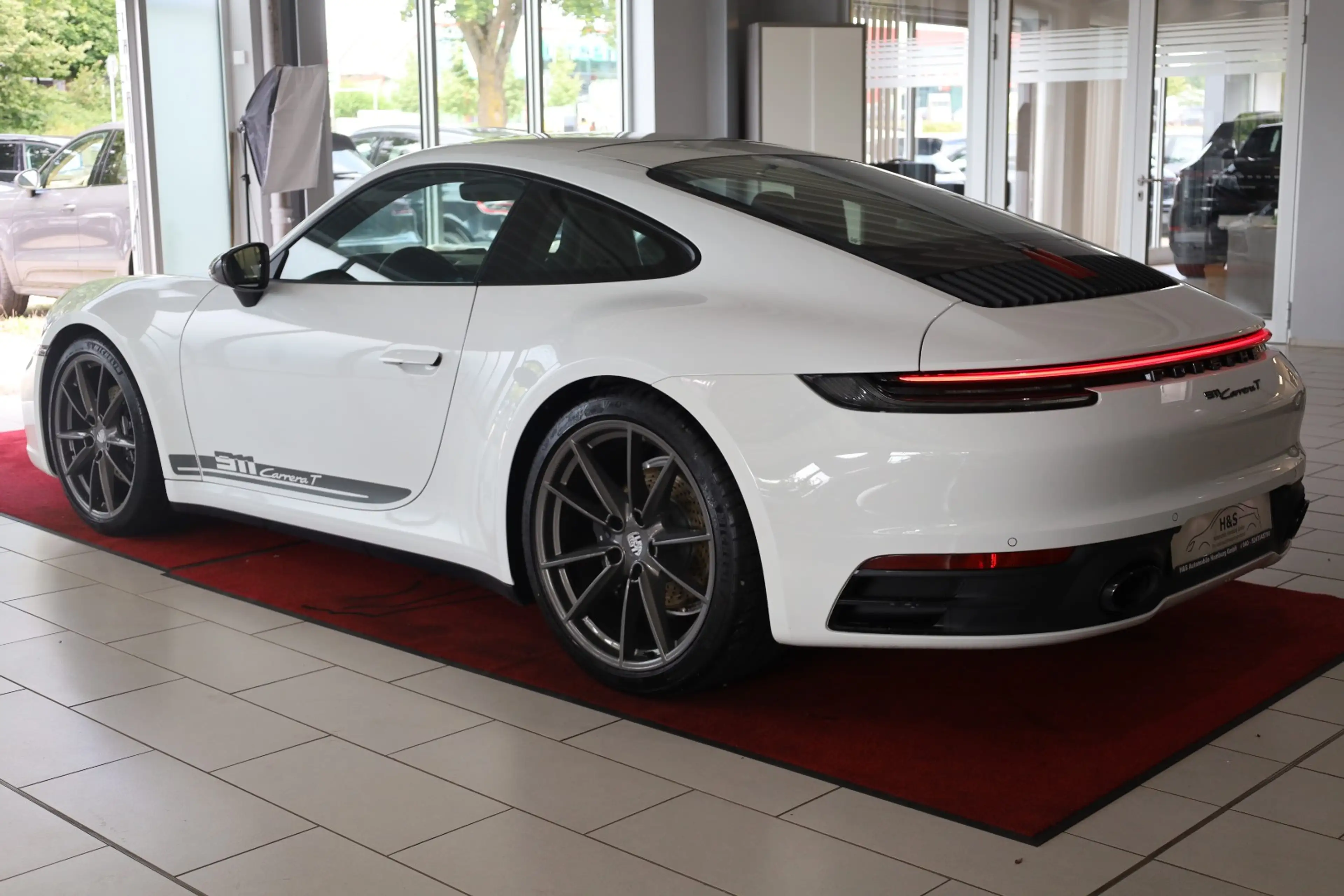 Porsche 992 911 Carrera T — photo 3