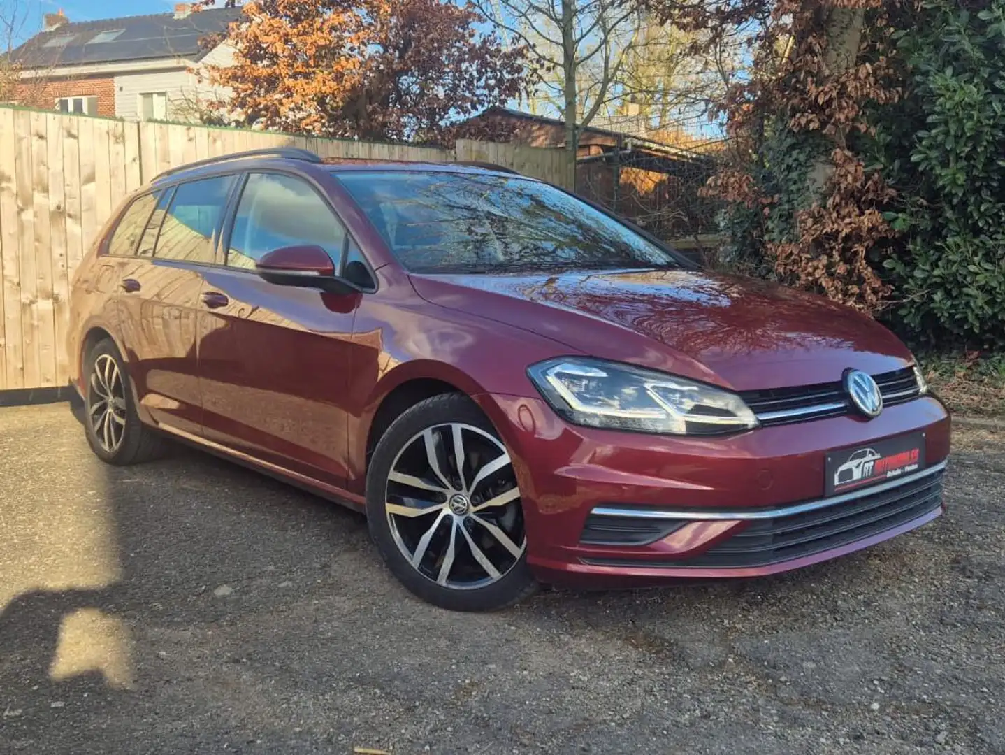 Volkswagen Golf Variant SW 1.6 SCR TDi GARANTIE 12MOIS Rojo - 1