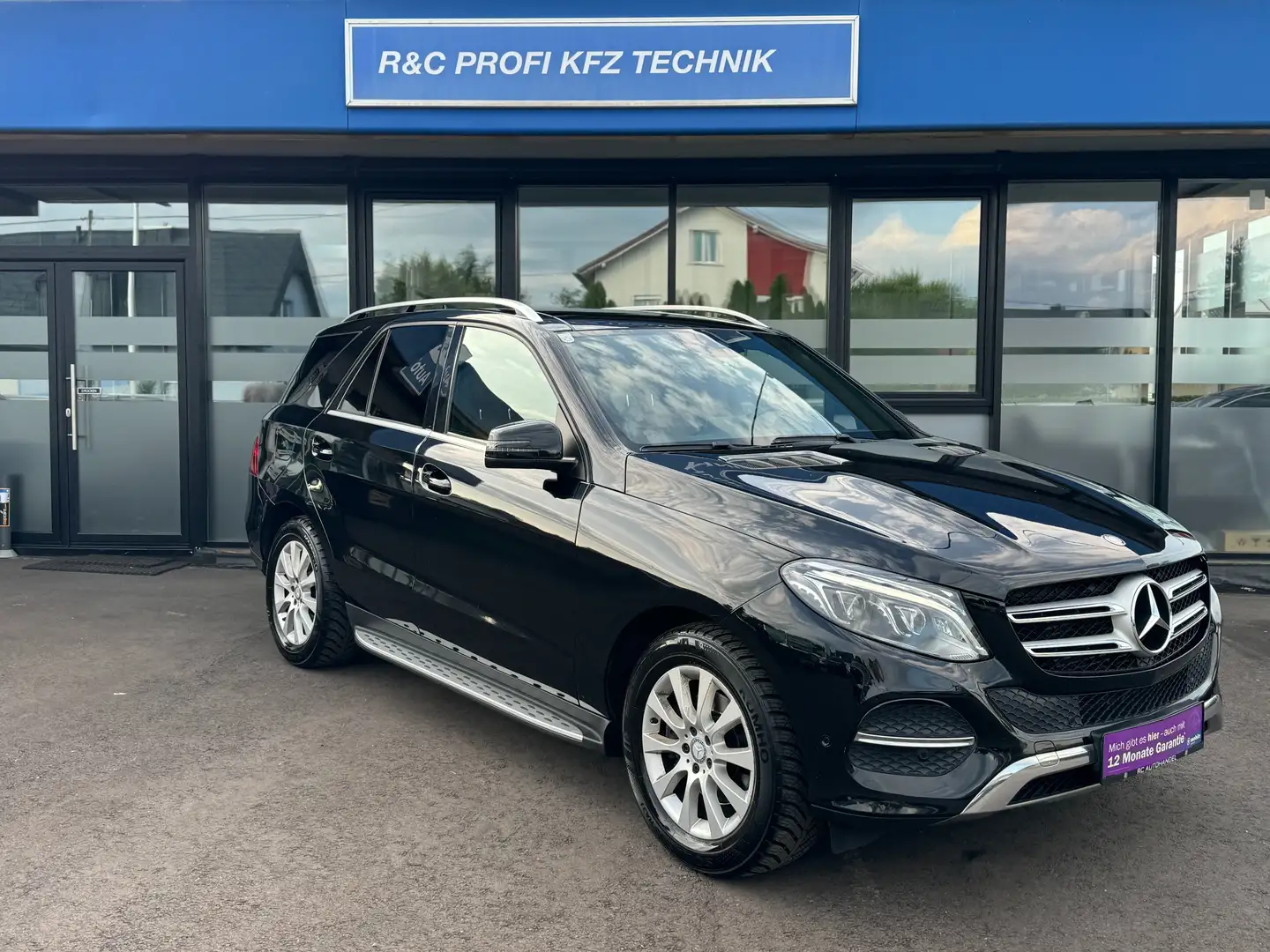 Mercedes-Benz GLE 250 GLE 250 d (166.006) Negru - 1