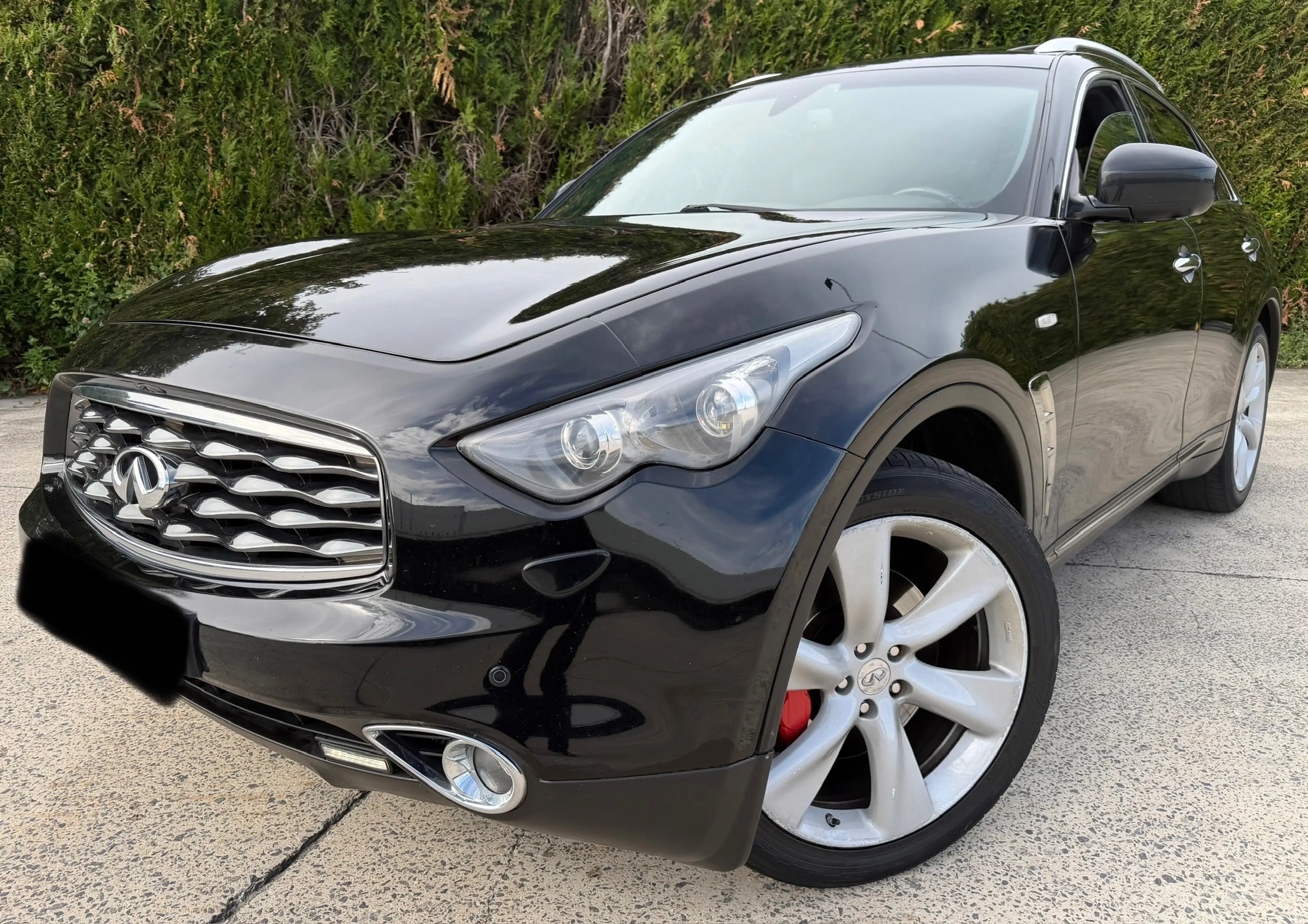 Infiniti FX FX 3.0 D V6 S / BOÎTE AUTOMATIQUE / UTILITAIRE — photo 3
