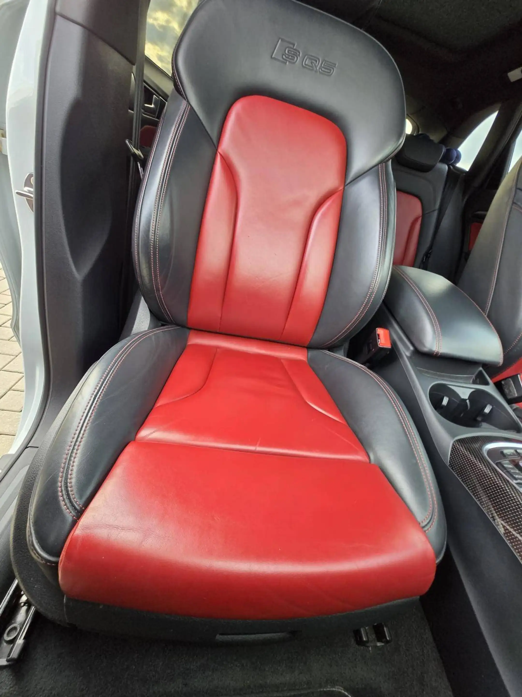 Audi SQ5 3.0 TDI quattro — photo 9