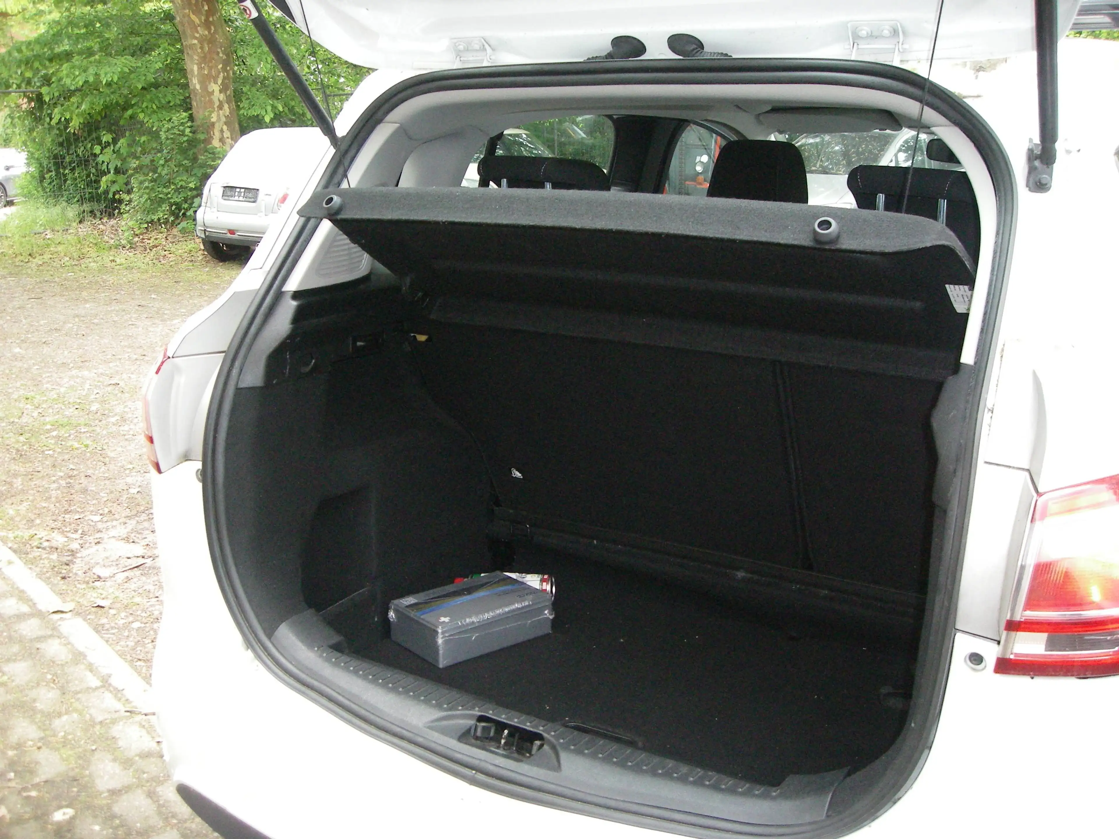 Ford B-Max B-MAX Diesel 1.6 TDCi Titanium — photo 13