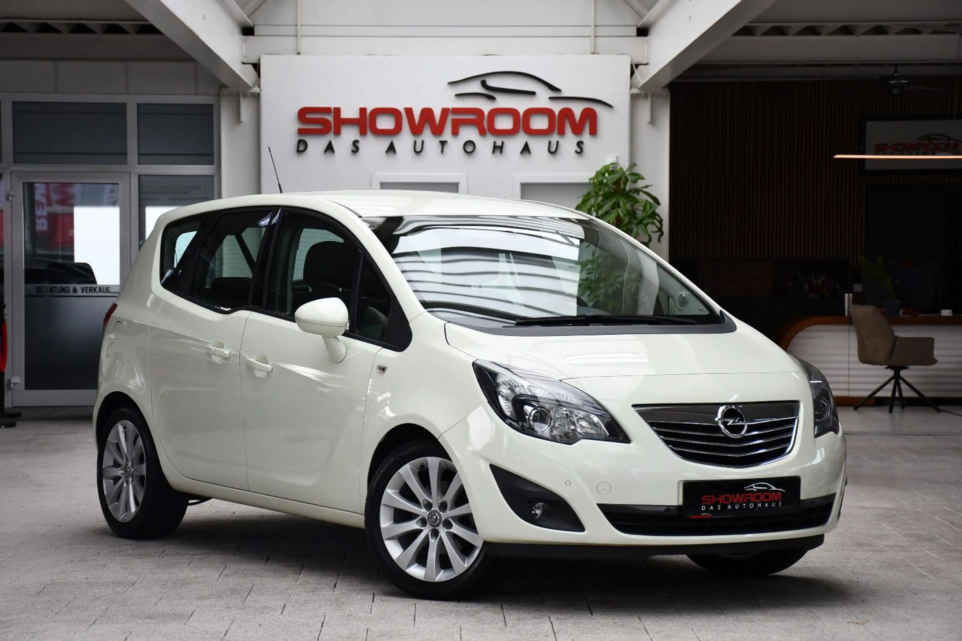 Opel Meriva B Innovation PDC Tempomat 2.Hand 27tkm! — photo 3
