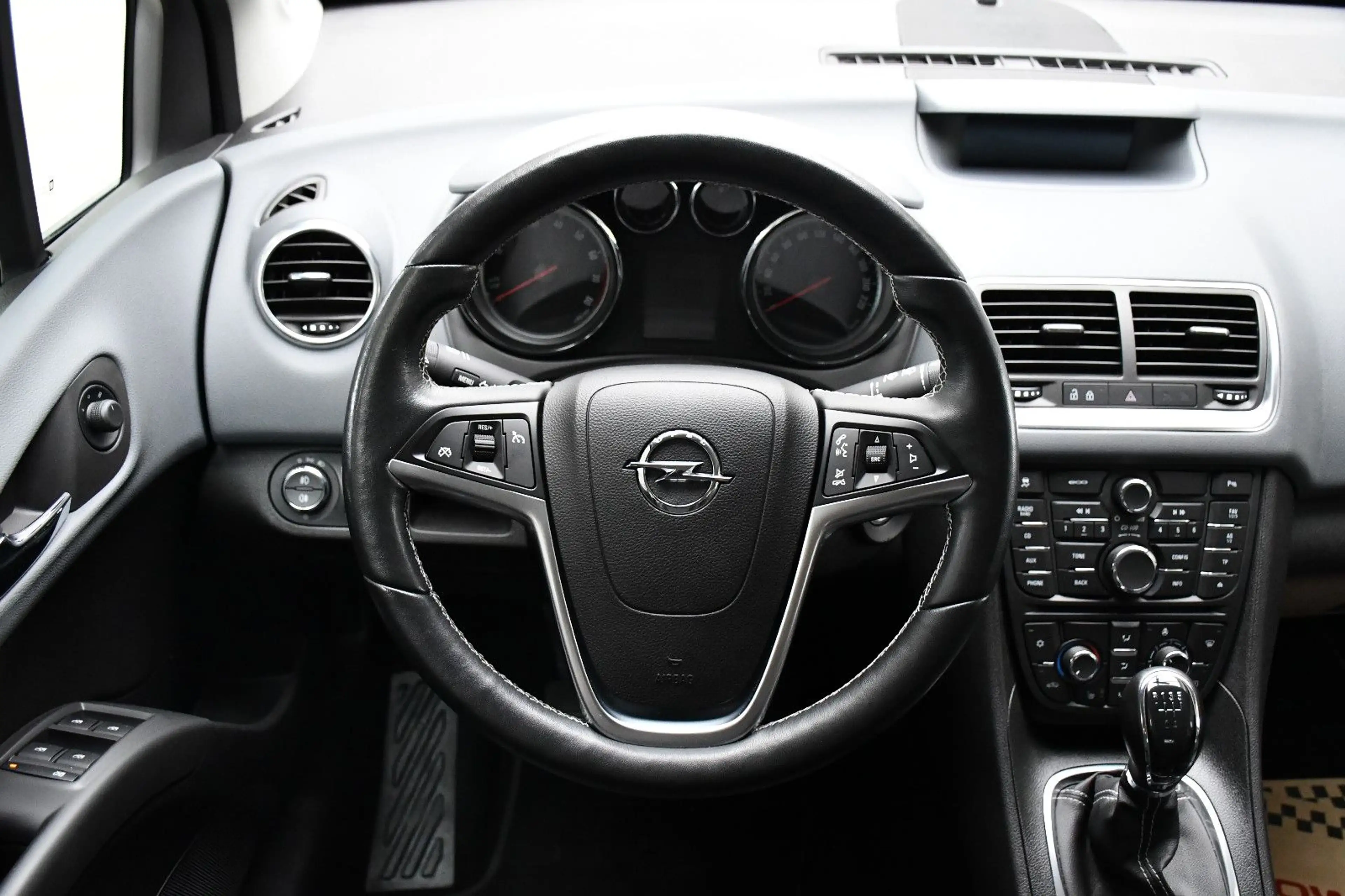 Opel Meriva B Innovation PDC Tempomat 2.Hand 27tkm! — photo 11