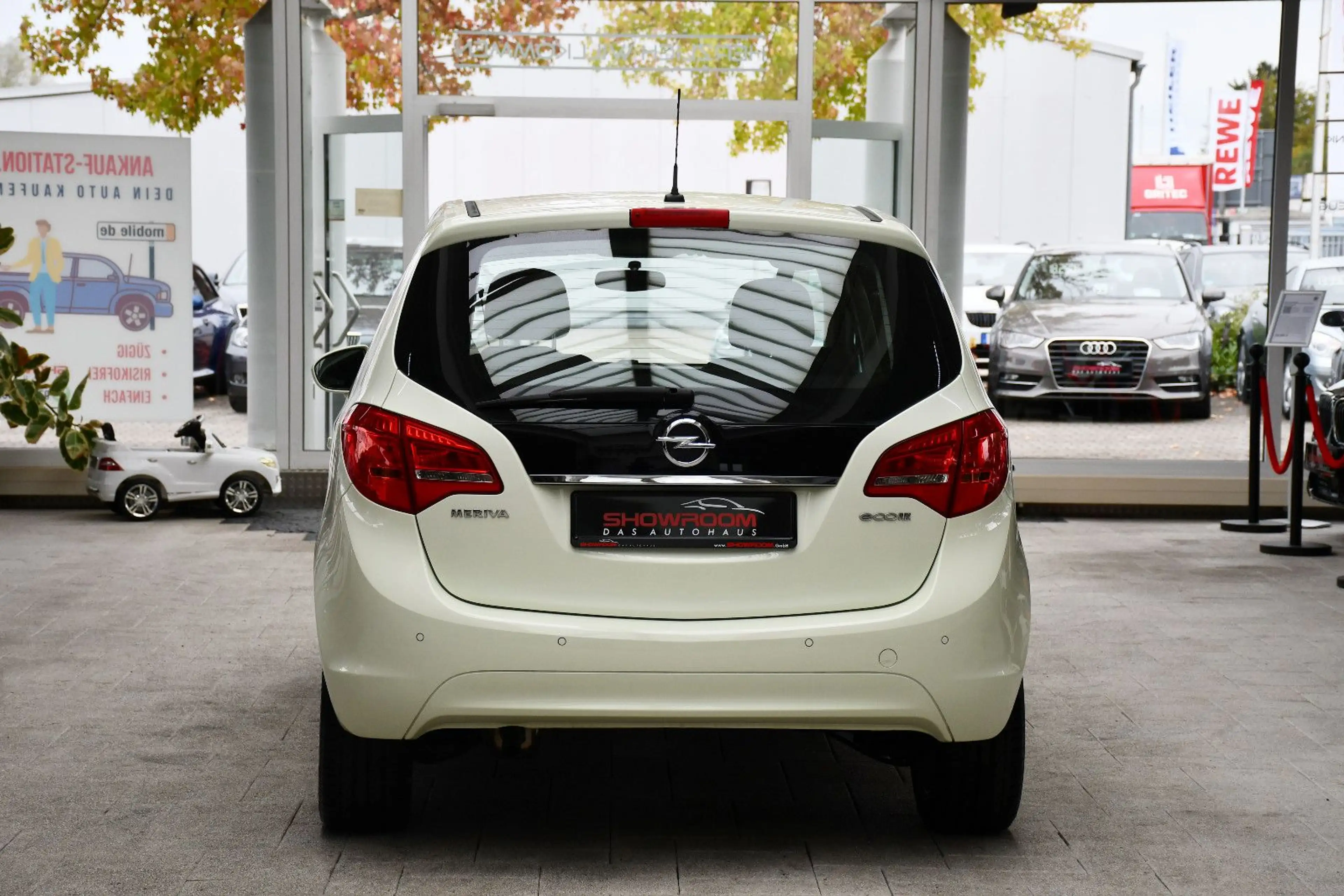 Opel Meriva B Innovation PDC Tempomat 2.Hand 27tkm! — photo 6