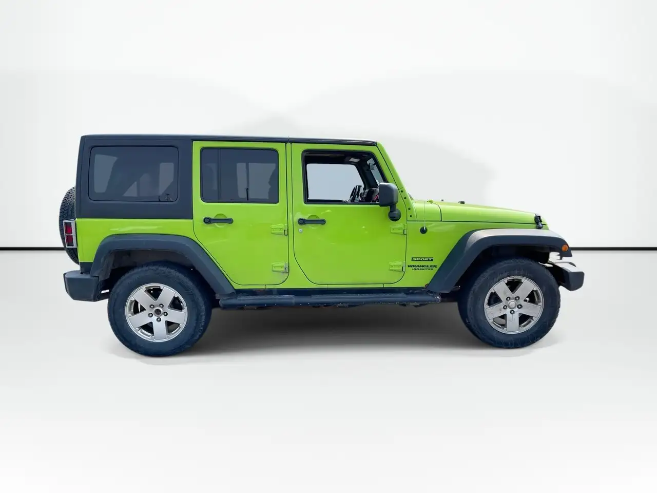 Jeep Wrangler photo Jeep Wrangler