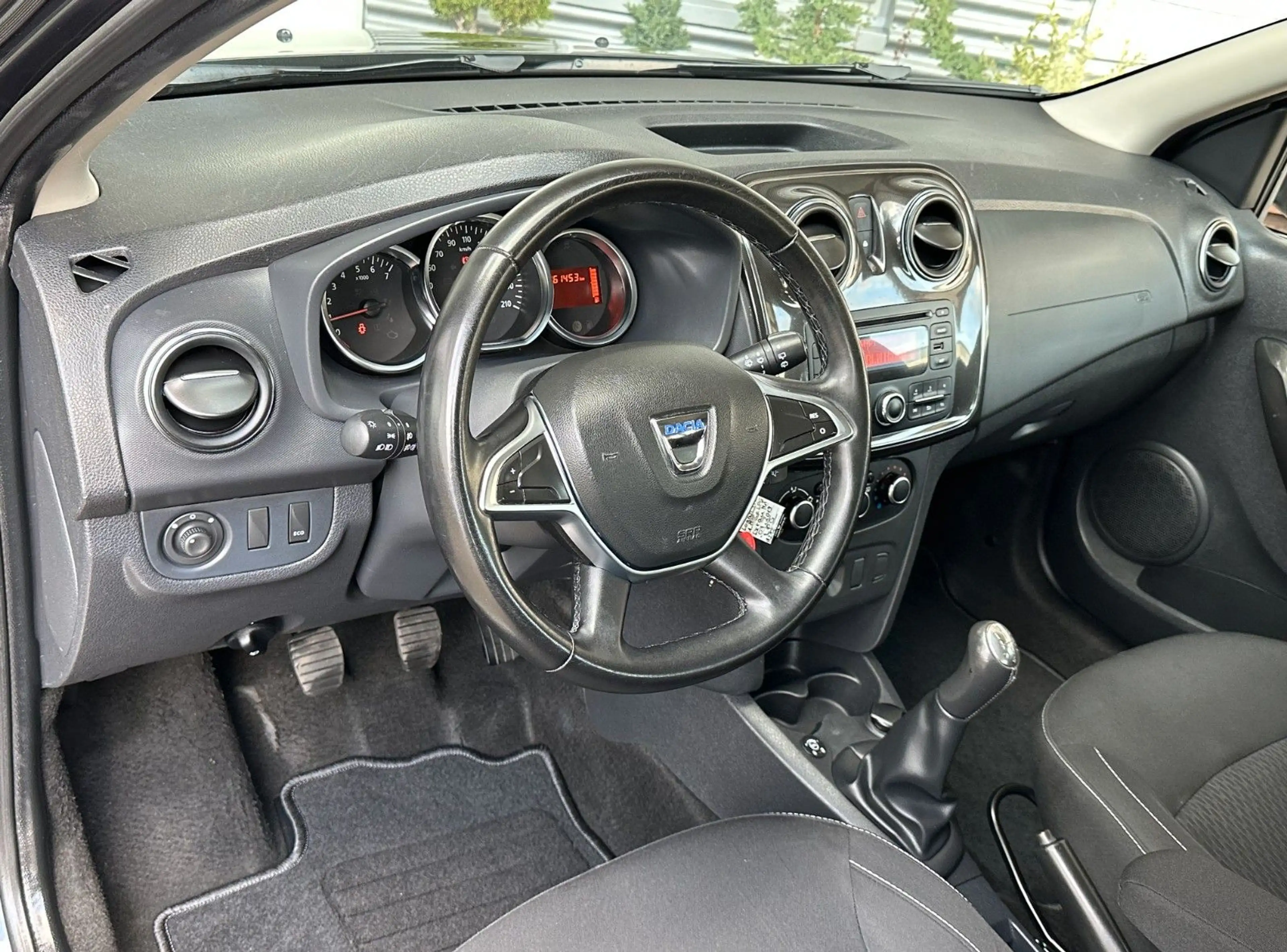 Dacia Logan MCV 0.9 TCe 90 LPG Essential*AHK*TÜV NEU — photo 9