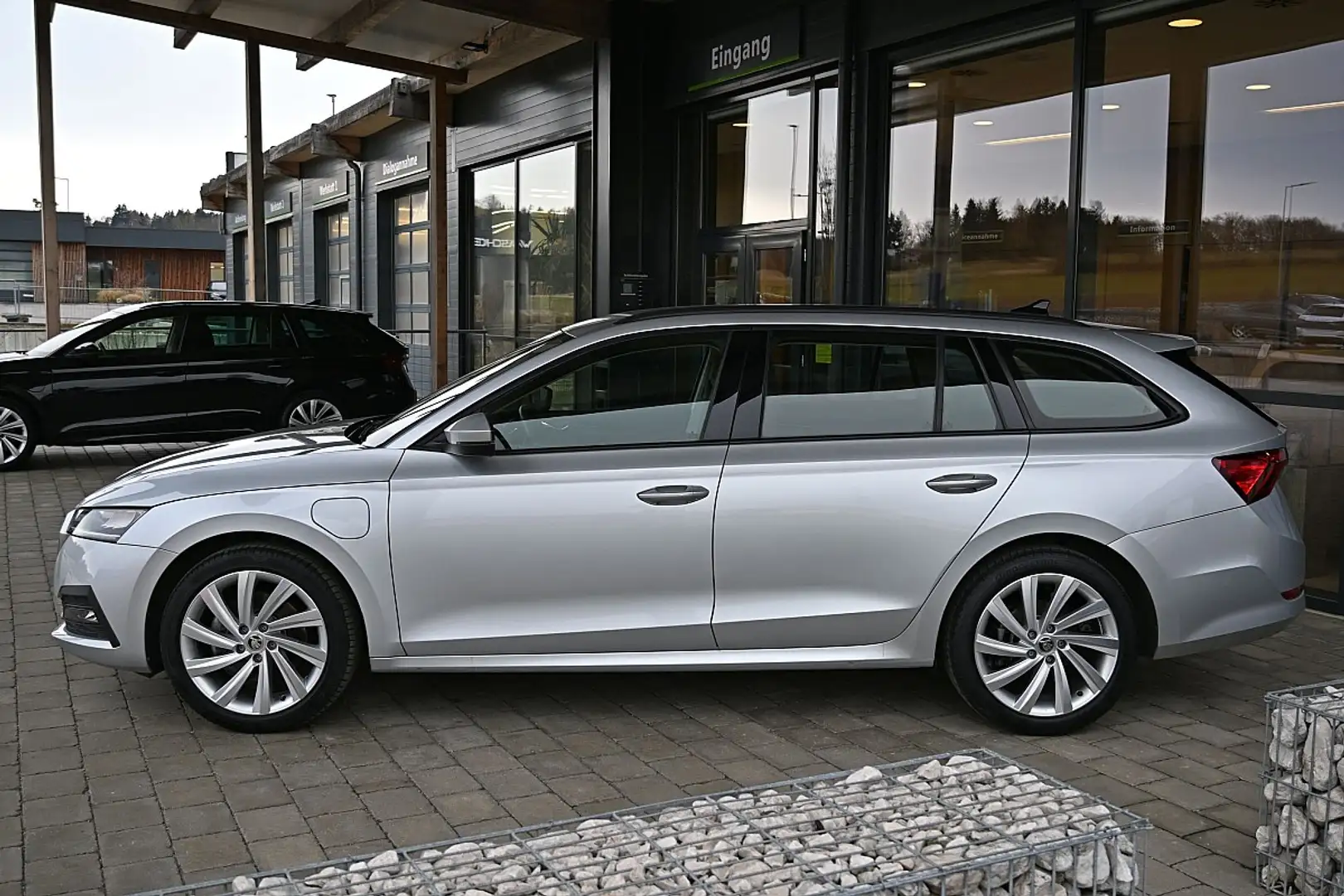 Skoda Octavia Combi 1,5 iV Style DSG ACC, AHK abnehmbar, DCC,... Zilver - 2