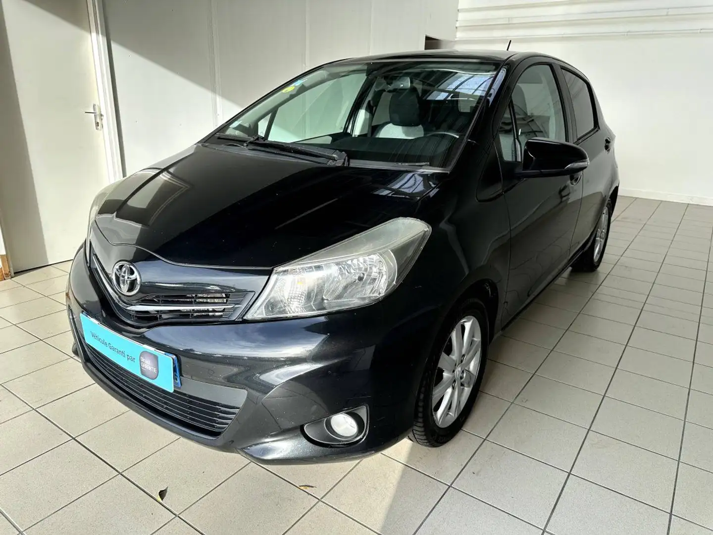 Toyota Yaris YARRIS CONFORT PACK Noir - 1