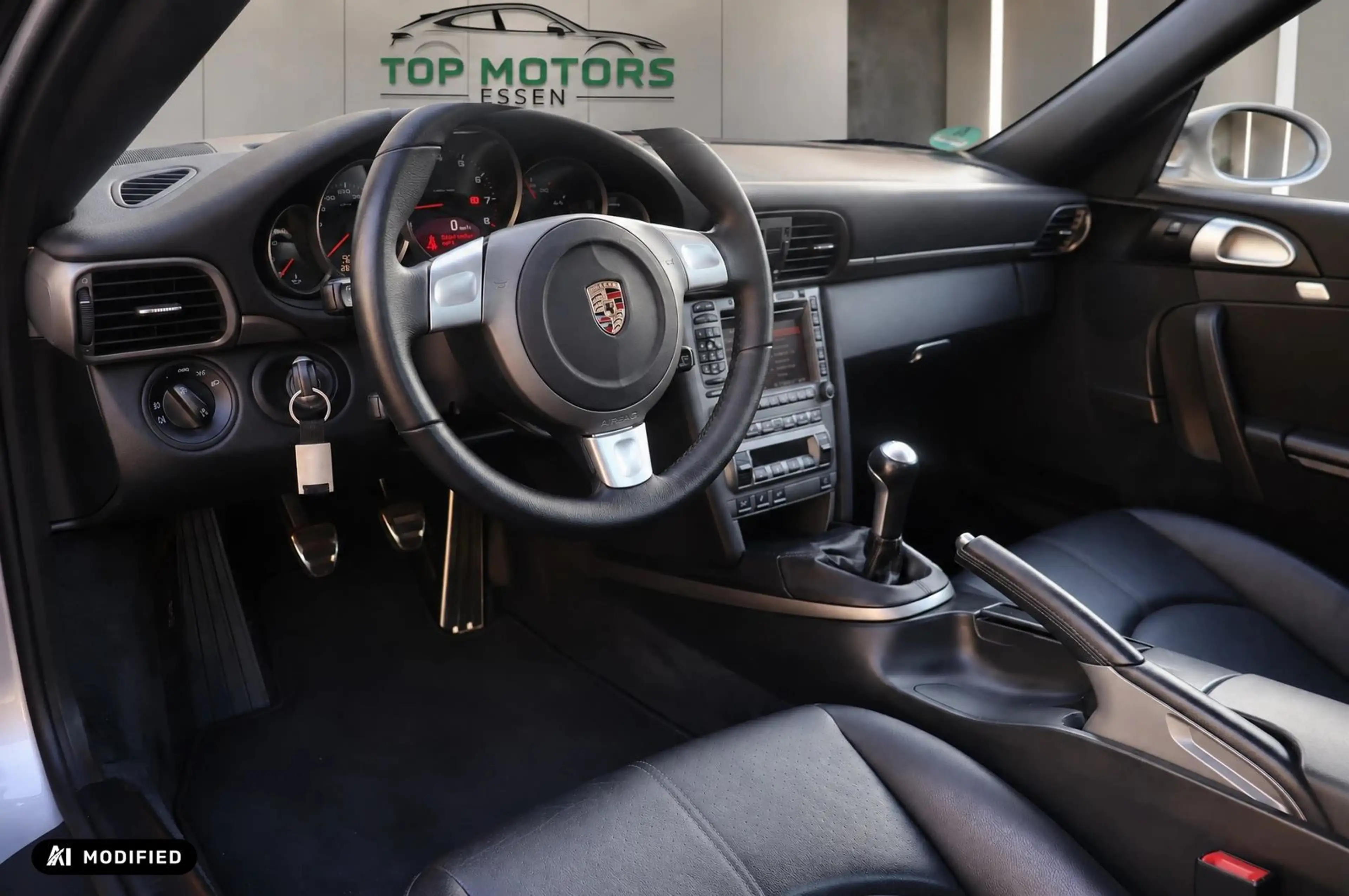 Porsche 911 Carrera Coupe — photo 10