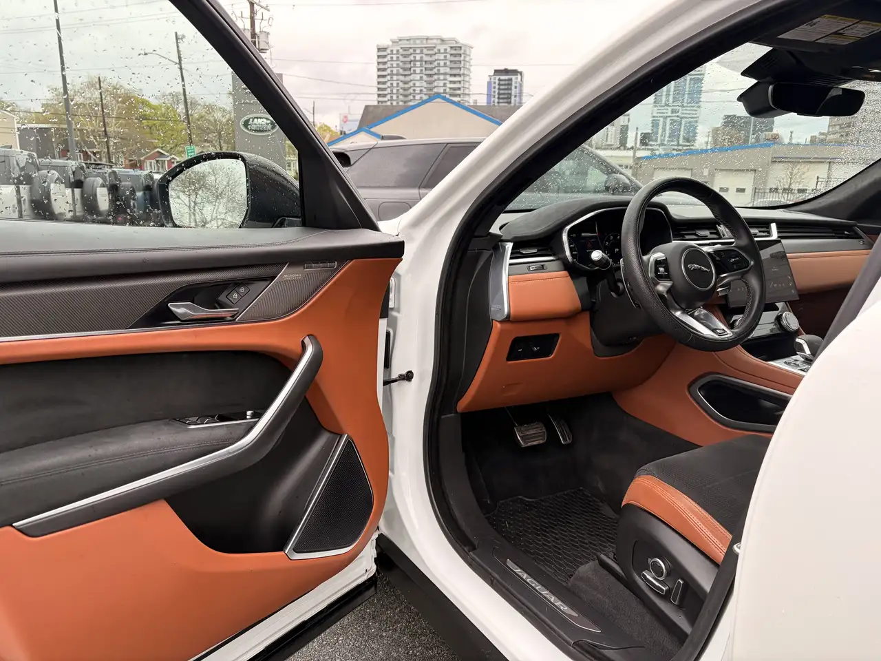 Jaguar F-Pace снимка Jaguar F-Pace