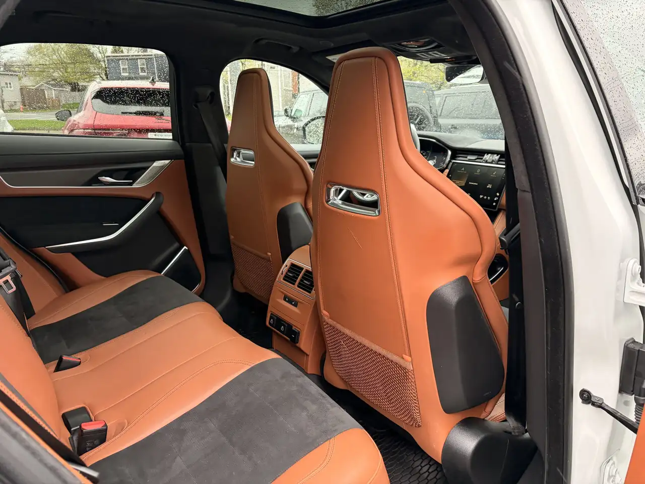 Jaguar F-Pace снимка Jaguar F-Pace