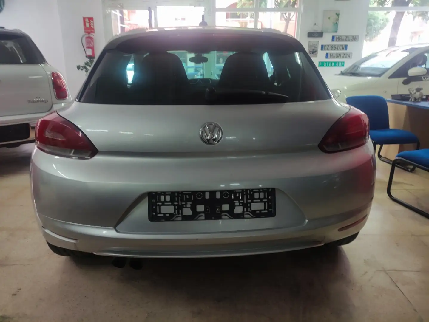 Volkswagen Scirocco Pequeño Manual de 3 Puertas Szary - 2