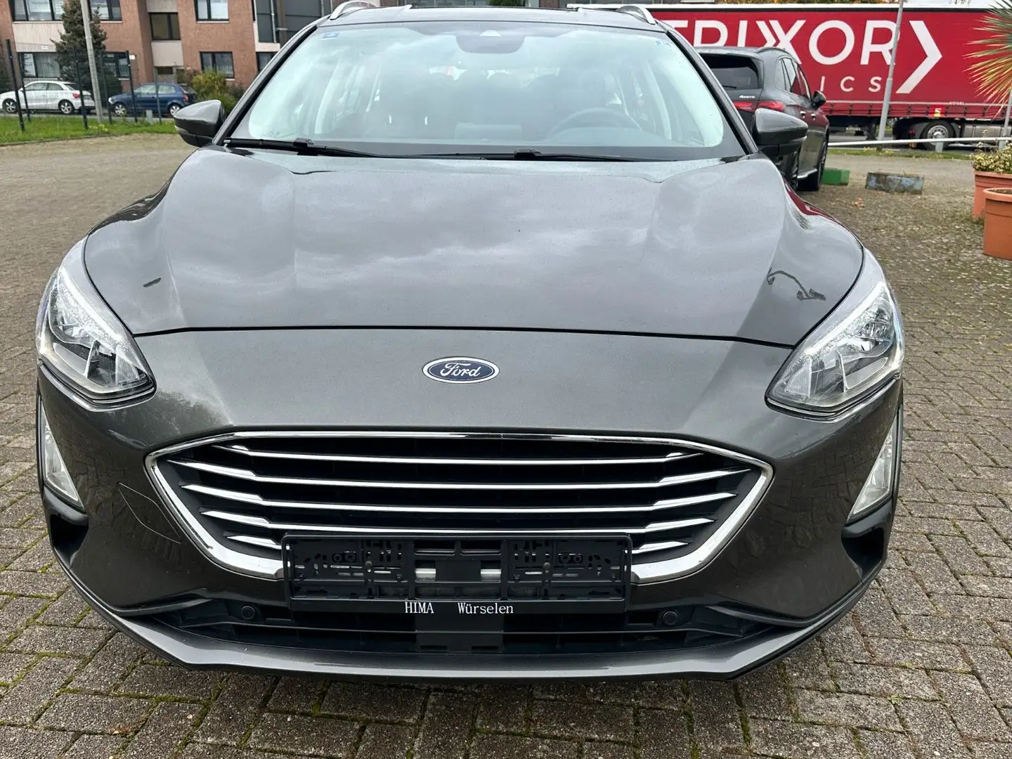 Ford Focus Turnier Titanium Gris - 2