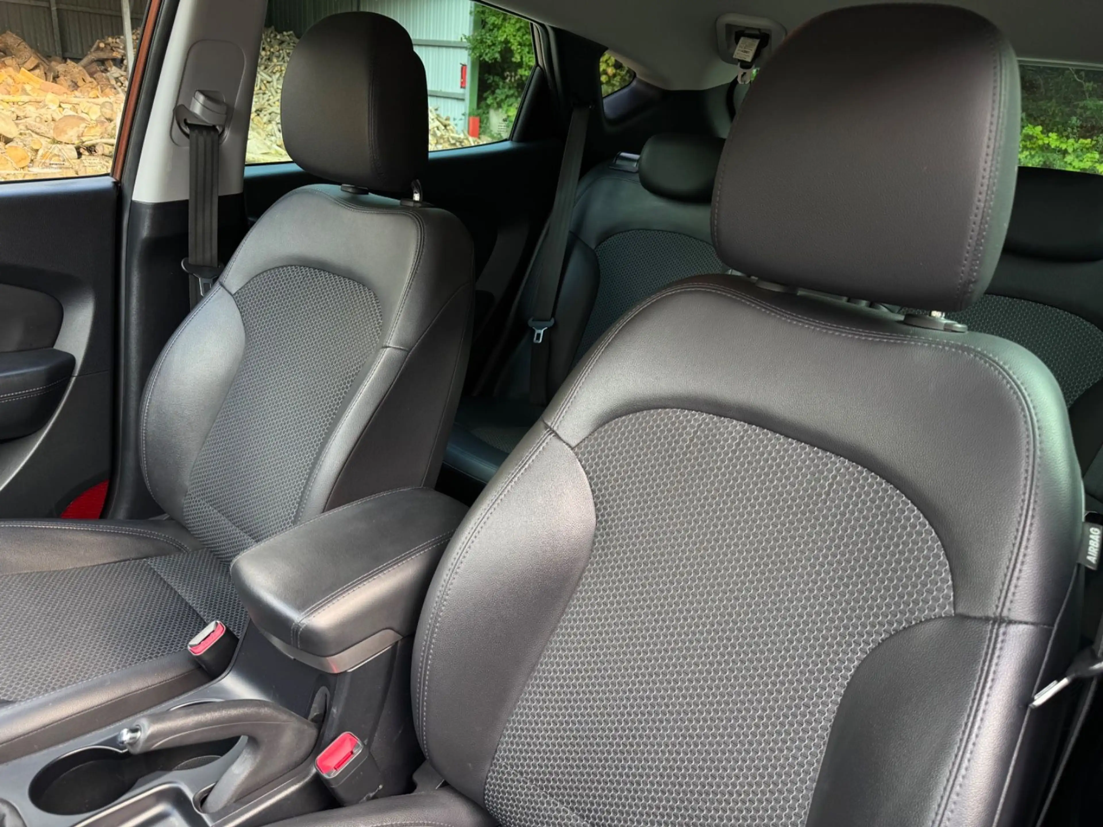 Hyundai iX35 5 Star Edition 2WD — photo 9