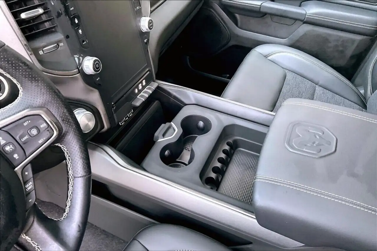 RAM 1500 photo RAM 1500