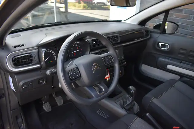 Citroen C3 view 4