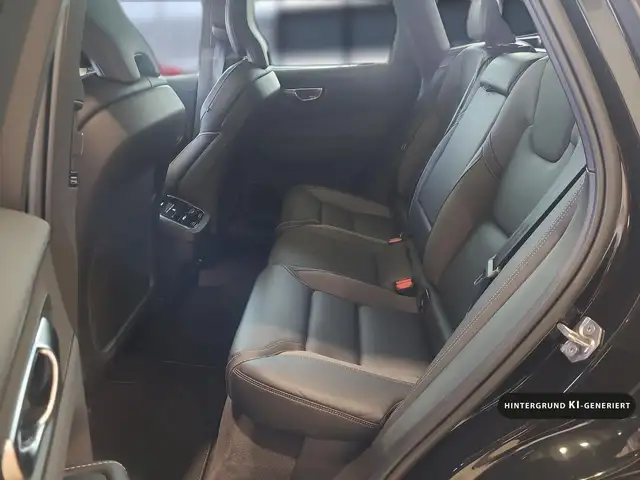 Volvo XC60 view 15