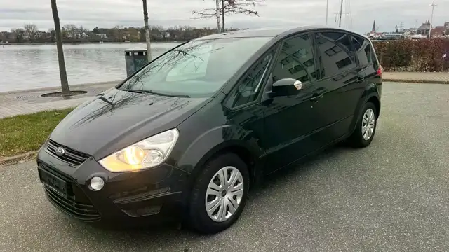 Ford S-Max S-MAX Trend HU Neu Navi 1 Hand NAVI