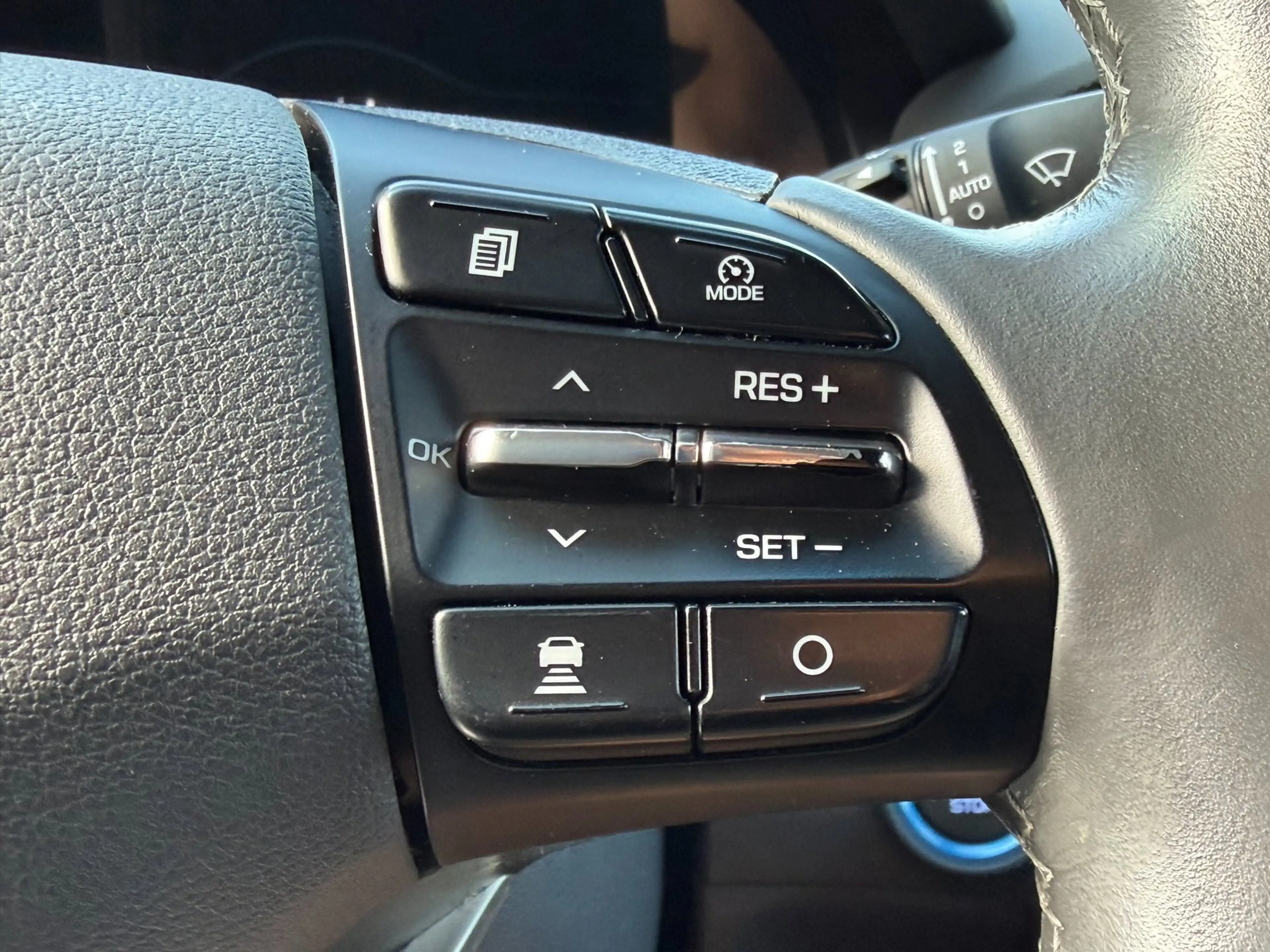 Hyundai IONIQ 1.6 GDi Comfort|Infinity|Camera|Keyless — photo 22